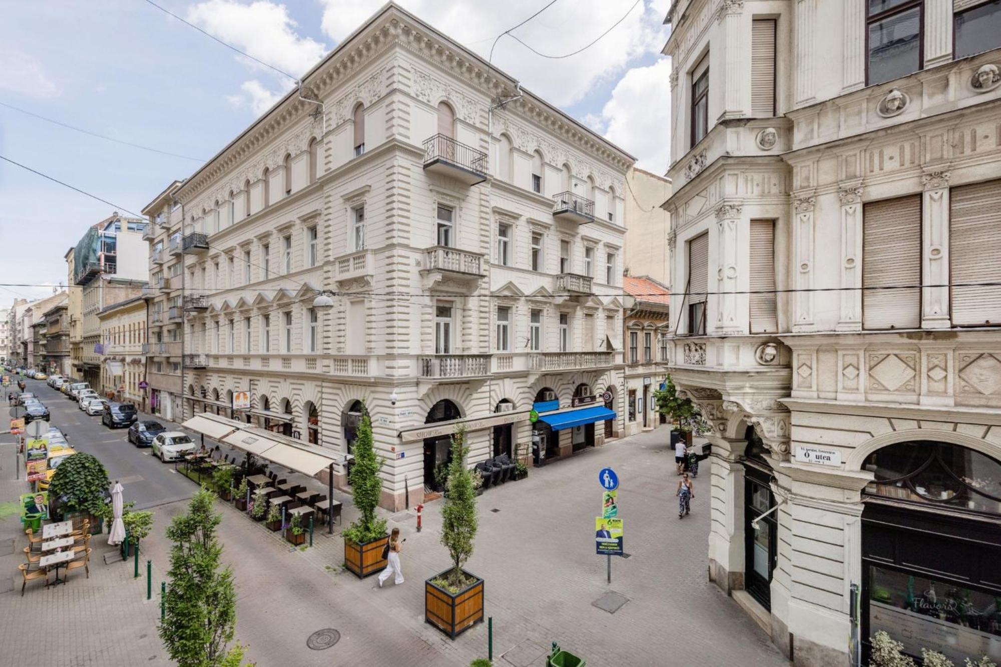 Timeless Elegant Apartment By Opera House Budapešť Exteriér fotografie