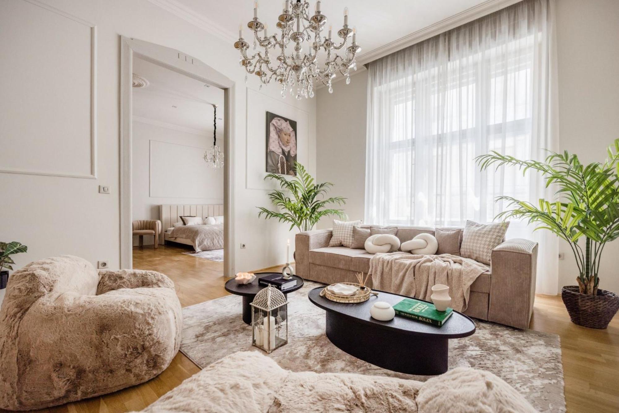 Timeless Elegant Apartment By Opera House Budapešť Exteriér fotografie